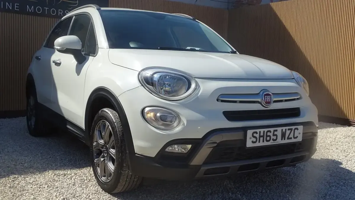 Used Fiat 500X Cross 140 HP (102 kW) 2015 White SUV