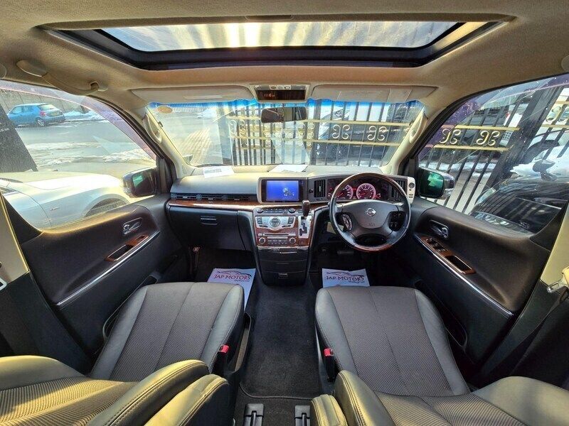 Black Used 2025 Nissan Elgrand MPV | £13,995 - Image 1/4
