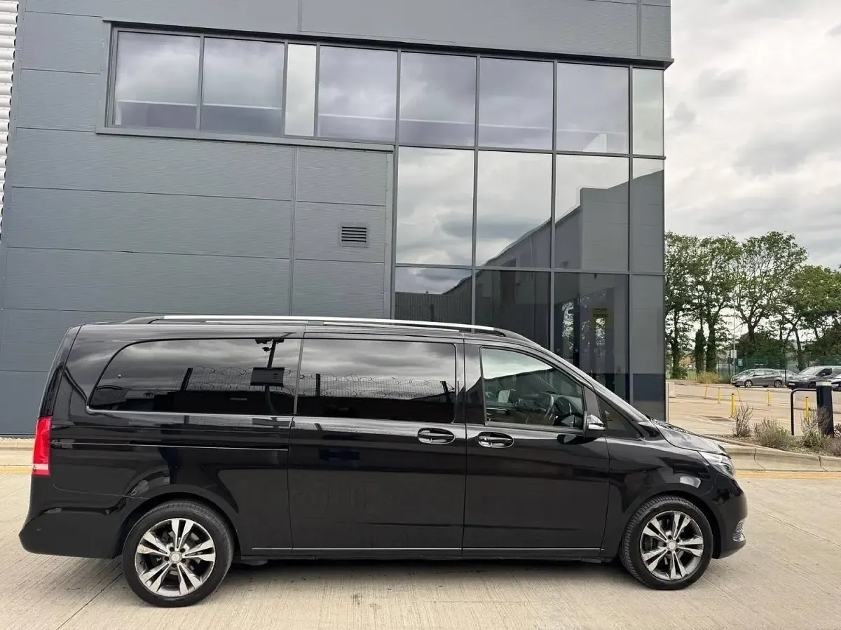 Used Mercedes V250 190 HP (139 kW) 2016 Black MPV