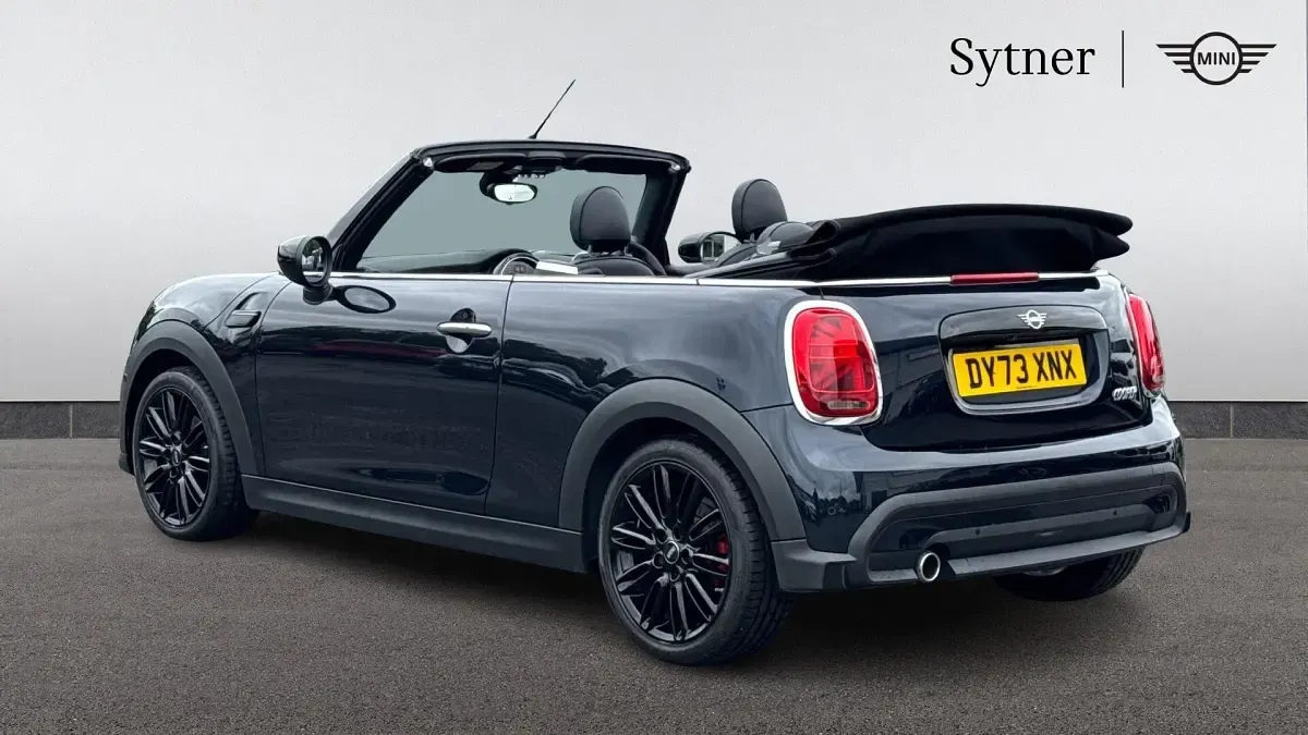 Used Mini Cooper Exclusive 134 HP (98 kW) 2023 Black Hatchback