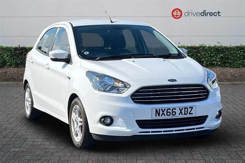 Solid oxford white Used 2016 Ford Ka Plus Zetec Hatchback | £5,841 (Fair price) - Image 1/4