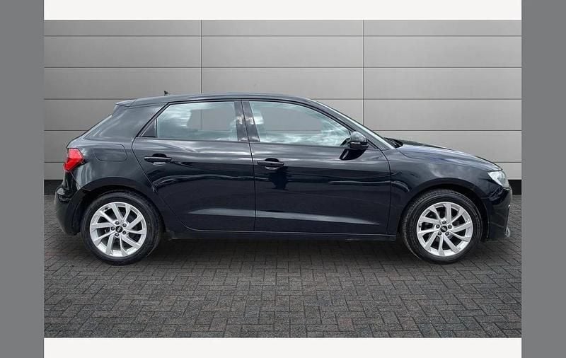 Used Audi A1 Sport 95 HP (69 kW) 2022 Black SUV