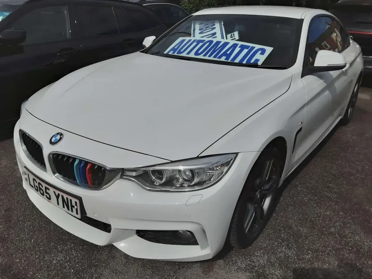 Begagnad BMW 420 M Sport 2015 Vit Sportkupé