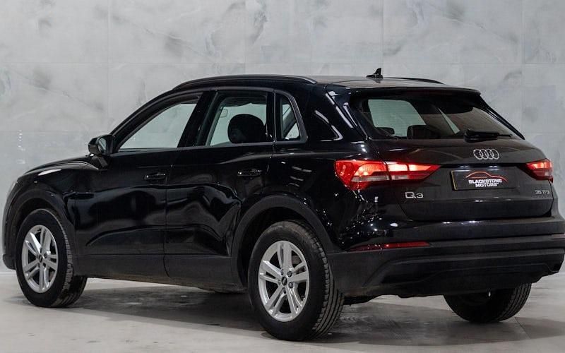 Used Audi Q3 Performance 150 HP (110 kW) 2022 Black SUV