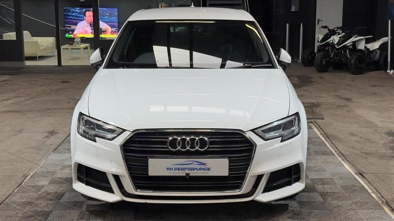 Used Audi A3 Sportback S-Line 150 HP (110 kW) 2016 White Hatchback