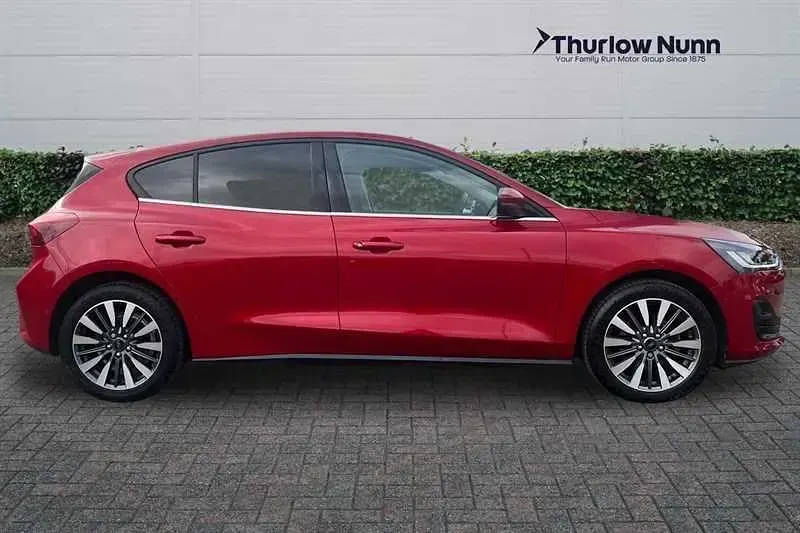 Usado Ford Focus Titanium X 155 HP (114 kW) 2023 Vermelho Citadino