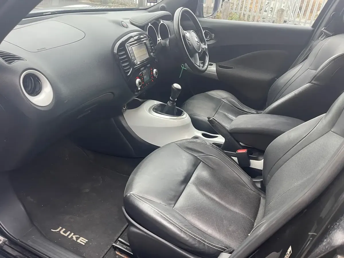 Used Nissan Juke Acenta Premium 110 HP (80 kW) 2014 Black SUV