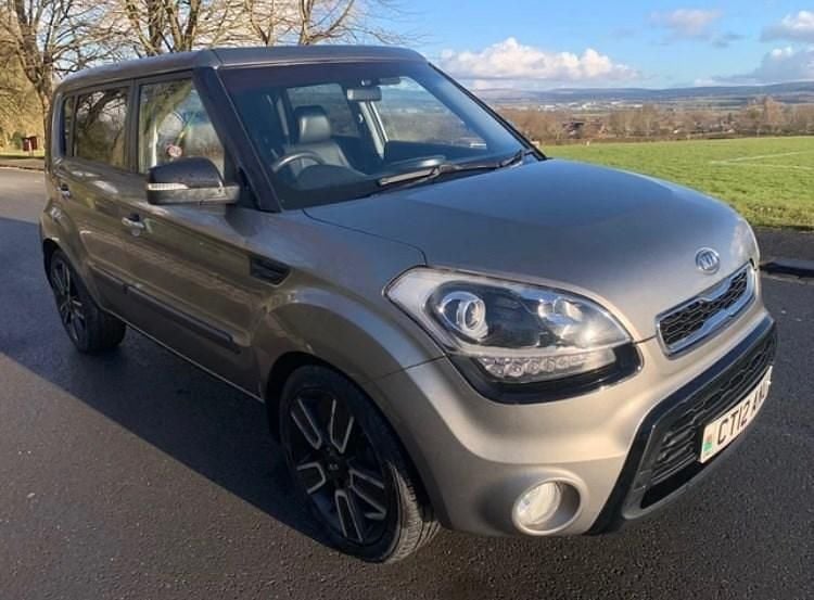 Used Kia Soul 126 HP (92 kW) 2012 Silver SUV