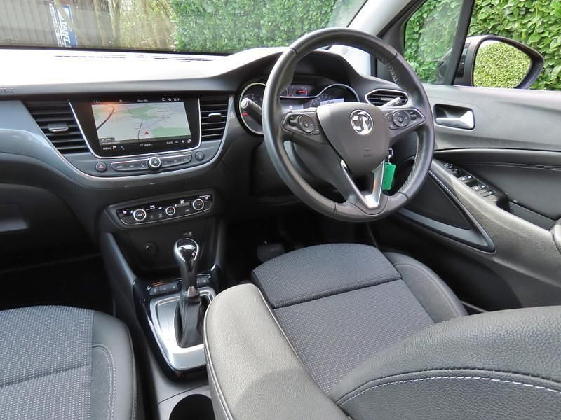 Used Vauxhall Crossland Edition 130 HP (95 kW) 2022 Nautic blue SUV