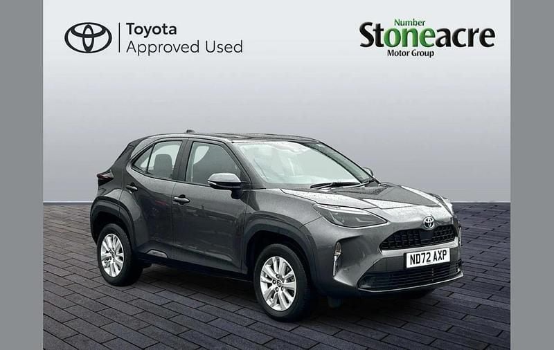 Grey Used 2023 Toyota Yaris Cross SUV | £19,500 (Good price) - Image 1/4