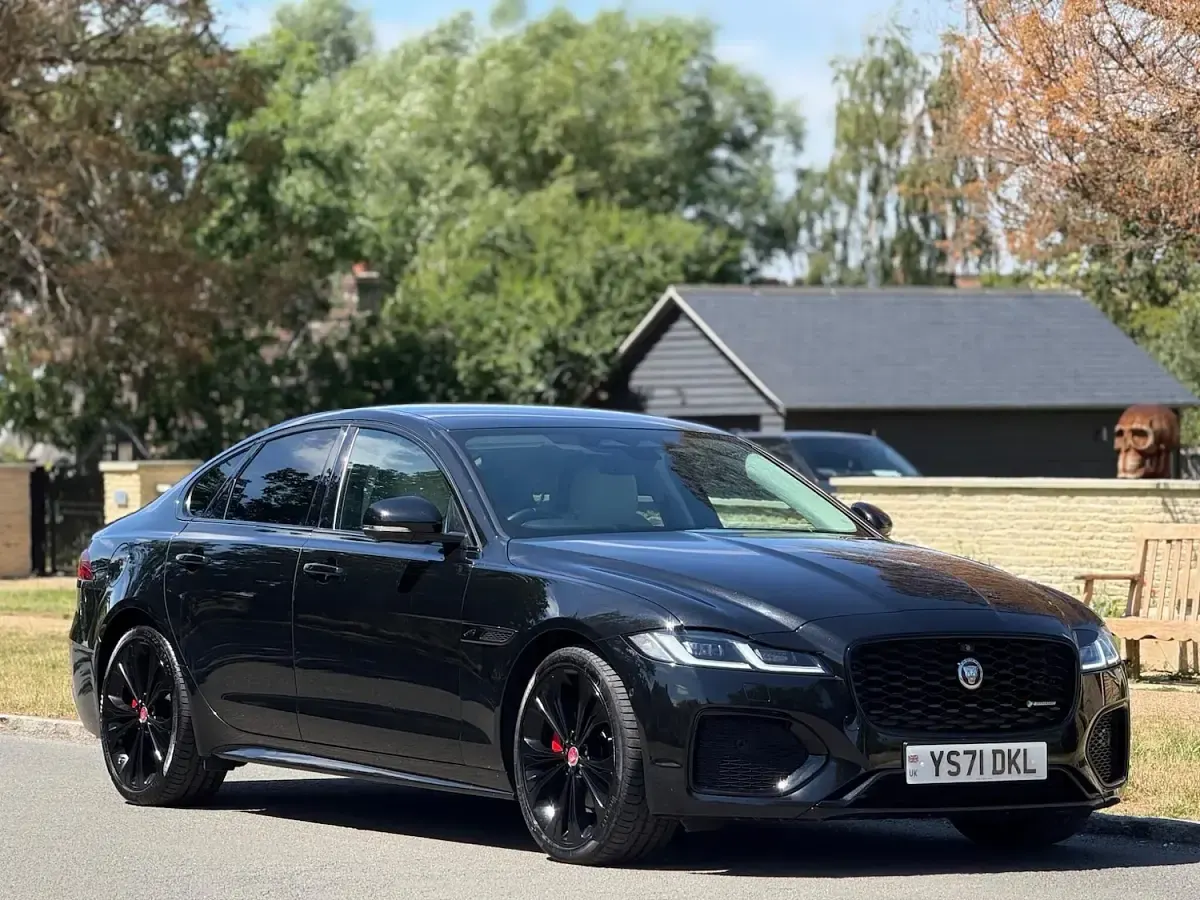 Used Jaguar XF R-Dynamic 204 HP (150 kW) 2021 Black Sedan