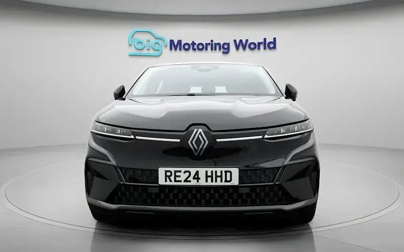 Used Renault Megane E-Tech Equilibre 161 kW (220 HP) 2023 Black Hatchback