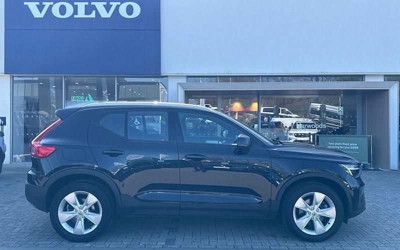 Usado Volvo XC40 Core 163 HP (119 kW) 2026 SUV
