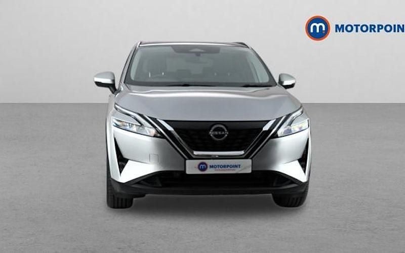 Used Nissan Qashqai N-Connecta 190 HP (139 kW) 2023 Silver SUV