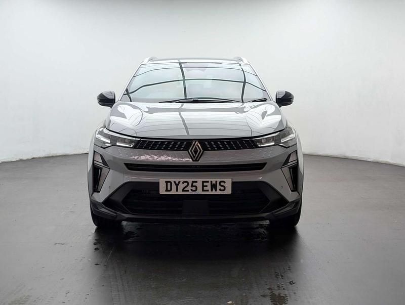 Nouă Renault Captur Techno 91 CP (66 kW) 2025 Gri SUV