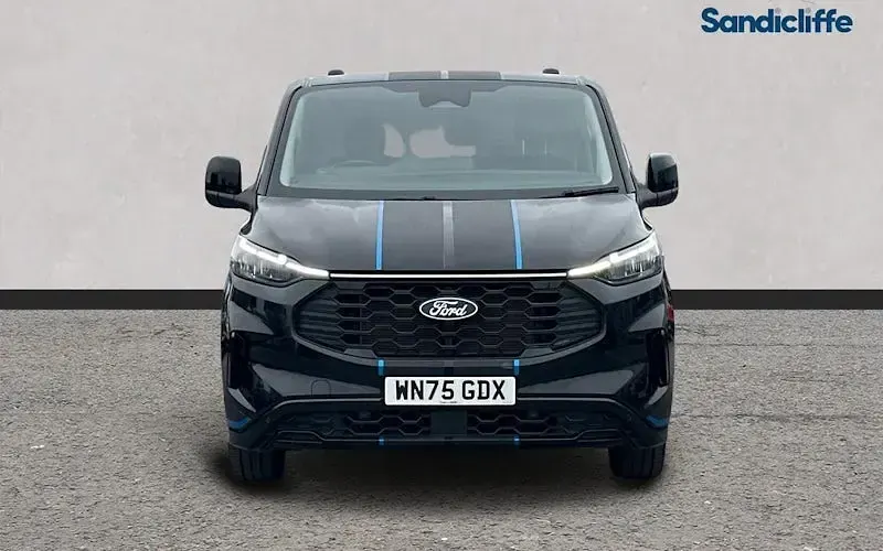 Usado Ford Transit Custom Sport 170 HP (125 kW) 2025 Preto Van