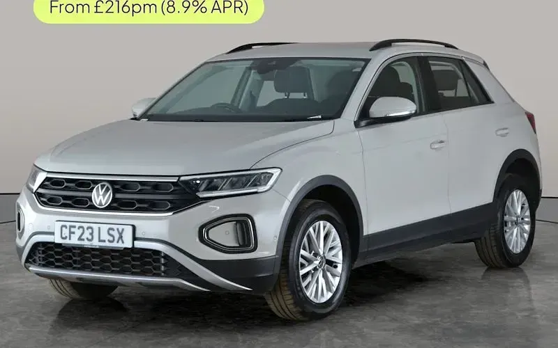 Used VW T-Roc Life 110 HP (80 kW) 2023 SUV