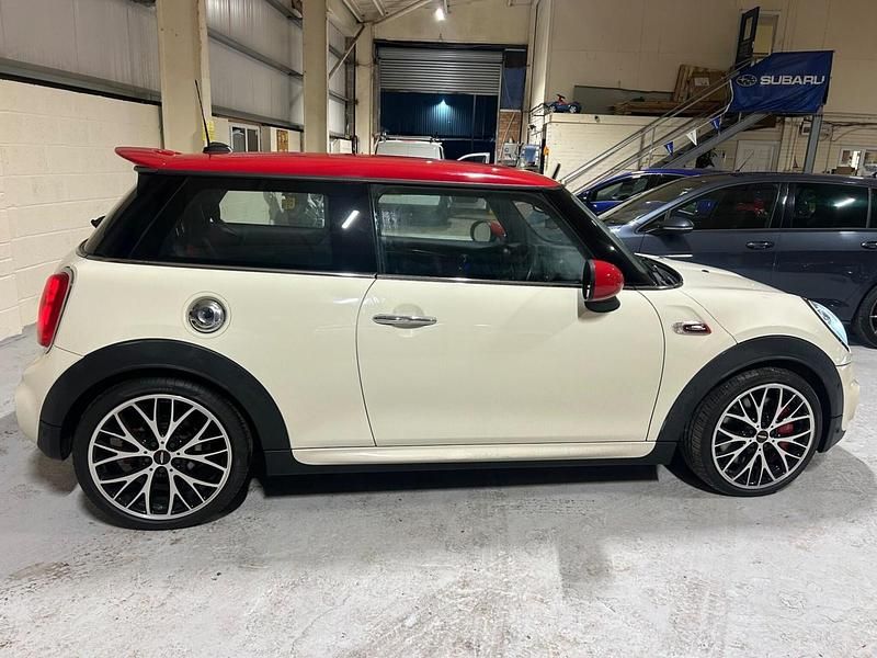 Used Mini John Cooper Works Hatch 2015 White Hatchback