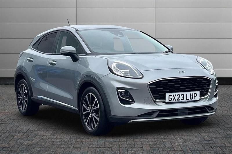 Solar silver Used 2023 Ford Puma Titanium Hatchback | £13,625 (Good price) - Image 1/4