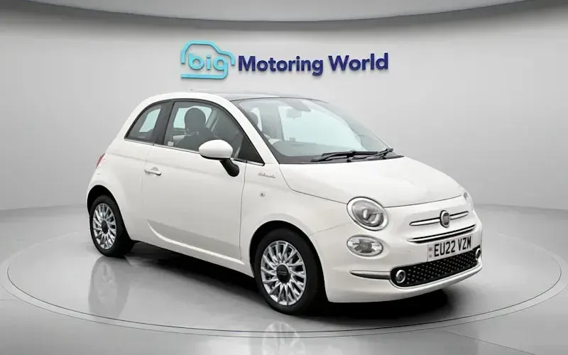 Used Fiat 500 Dolcevita 70 HP (51 kW) 2022 White Hatchback