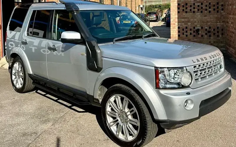Used Land Rover Discovery 4 HSE 256 HP (188 kW) 2013 SUV