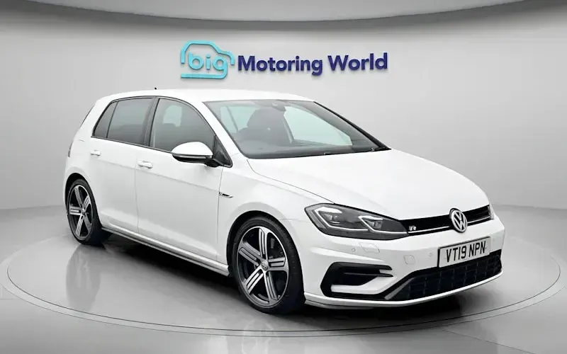 Used VW Golf VIII R 300 HP (220 kW) 2020 Hatchback