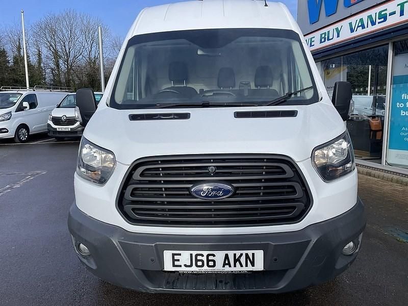 Used Ford Transit 105 HP (77 kW) 2016 White Van