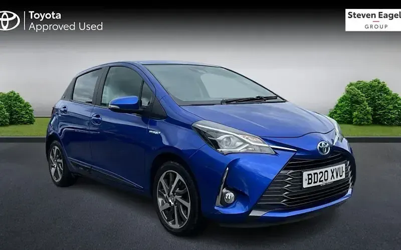 Used Toyota Yaris Hybrid 101 HP (74 kW) 2020 Hatchback