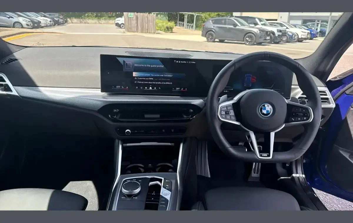 Used BMW 330 M Sport 288 HP (211 kW) 2025 Blue Sedan
