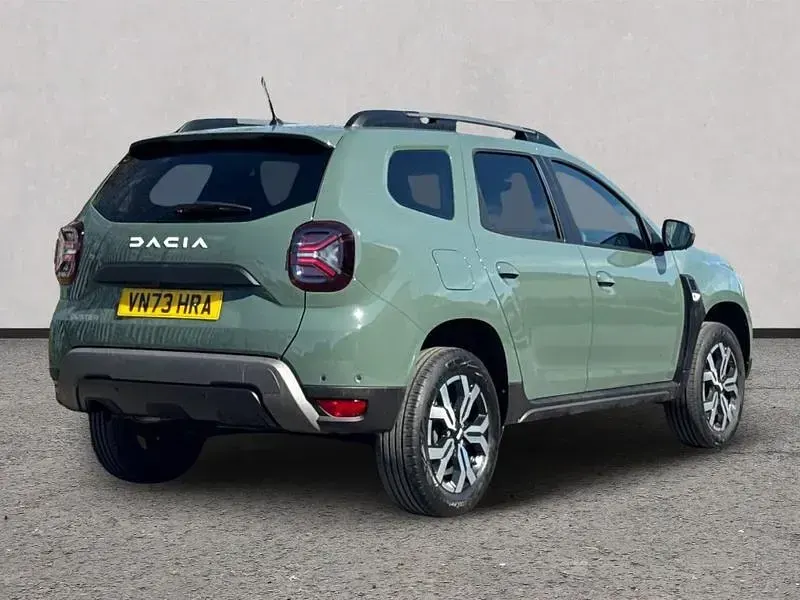 Used Dacia Duster Journey 130 HP (95 kW) 2023 Green SUV