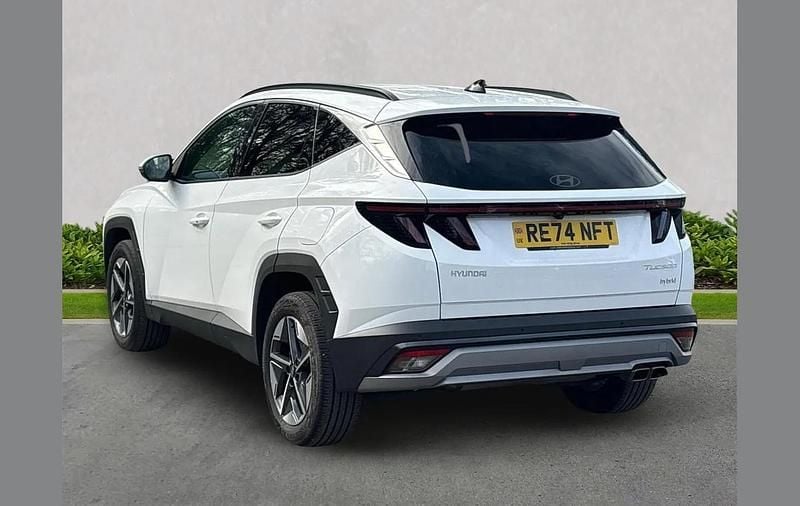 Used Hyundai Tucson Premium 211 HP (155 kW) 2024 White SUV