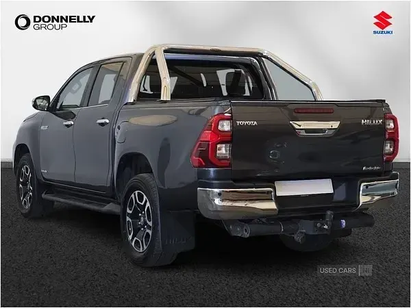 Gebraucht Toyota HiLux 2021 Grau Pickup