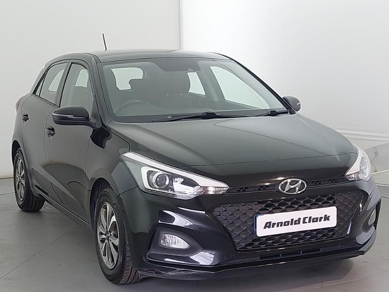 Black Used 2019 Hyundai i20 SE Hatchback | £8,998 (A bit pricey) - Image 1/4
