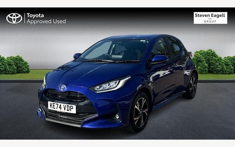 Used Toyota Yaris Hybrid Design 116 HP (85 kW) 2026 Hatchback