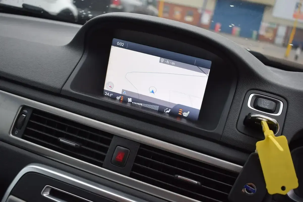 Used Volvo V70 SE 181 HP (133 kW) 2014 Black Estate