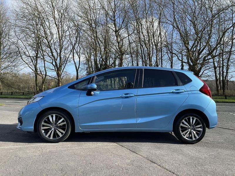 Used Honda Jazz EX 102 HP (75 kW) 2018 Blue Hatchback