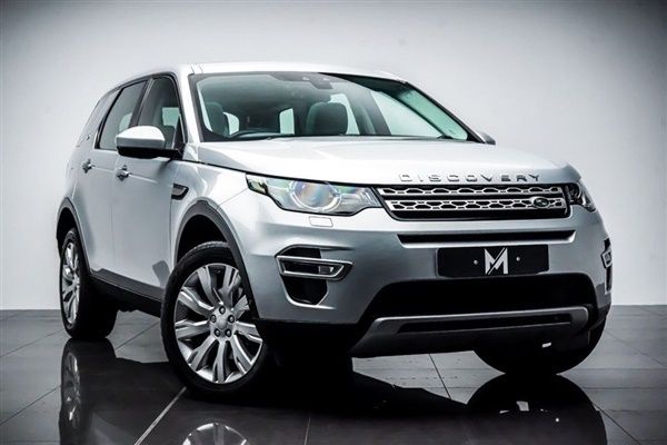 Silver Used 2015 Land Rover Discovery Sport HSE Luxury SUV | £17,495 (A bit pricey) - Image 1/4