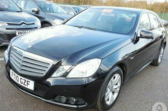 Used Mercedes E200 Classic 2010 Sedan