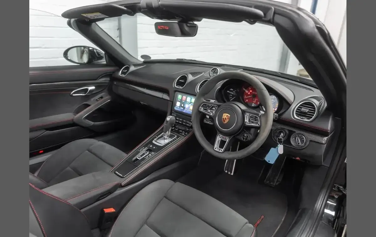 Used Porsche Boxster 394 HP (289 kW) 2022 Black Cabriolet