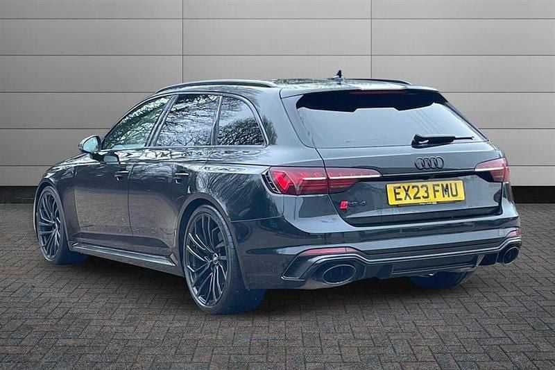 Used Audi RS4 Design 450 HP (330 kW) 2023 Mythos black Estate