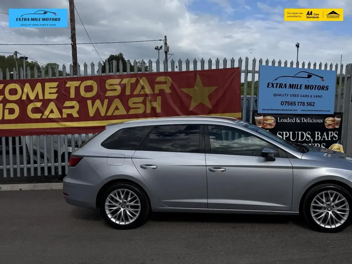 Used Seat Leon SE Dynamic 113 HP (83 kW) 2018 Silver Estate