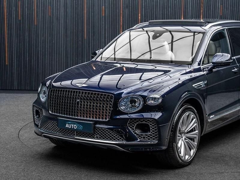 Used Bentley Bentayga 2023 Blue SUV