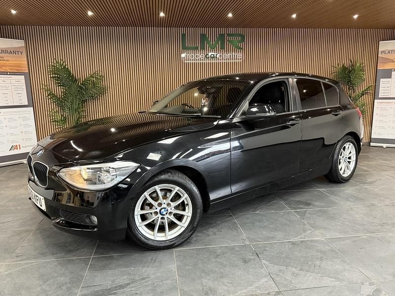 Black Used 2011 BMW 116 Hatchback | £3,950 (Fair price) - Image 1/3