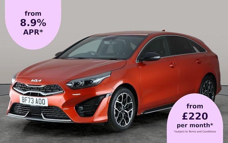 Orange Used 2023 Kia ProCeed GT-Line Hatchback | £16,275 (Fair price) - Image 1/2