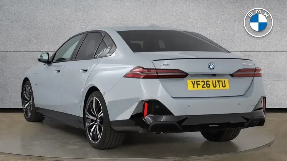 New BMW 550e M Sport 482 HP (354 kW) 2026 Grey