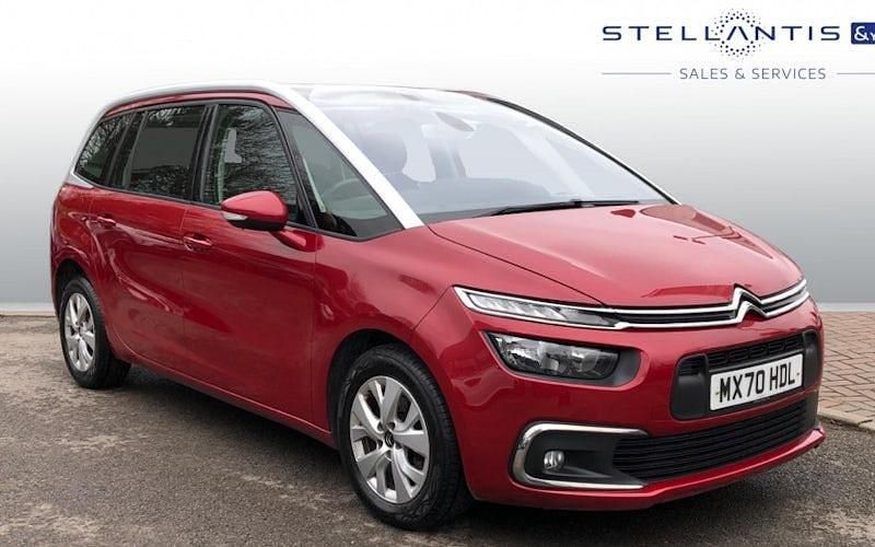 Used Citroën C4 SpaceTourer PureTech 131 HP (96 kW) 2020 Red MPV