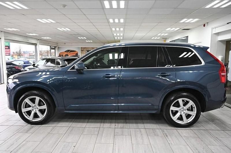 Used Volvo XC90 Momentum 250 HP (183 kW) 2021 Blue SUV