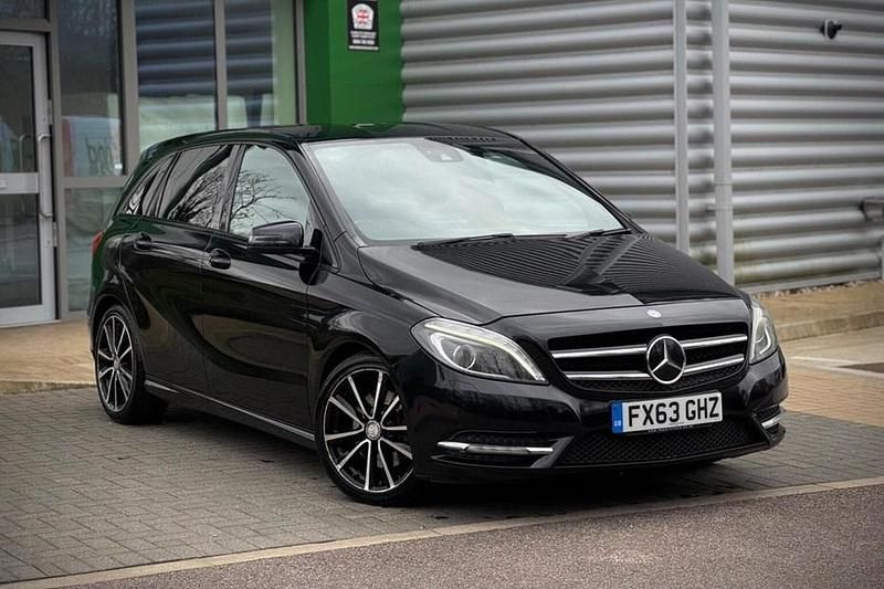 Used Mercedes B220 2013 Black MPV