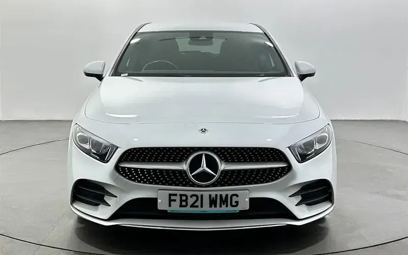 Used Mercedes A200 AMG line 163 HP (119 kW) 2020 White Hatchback