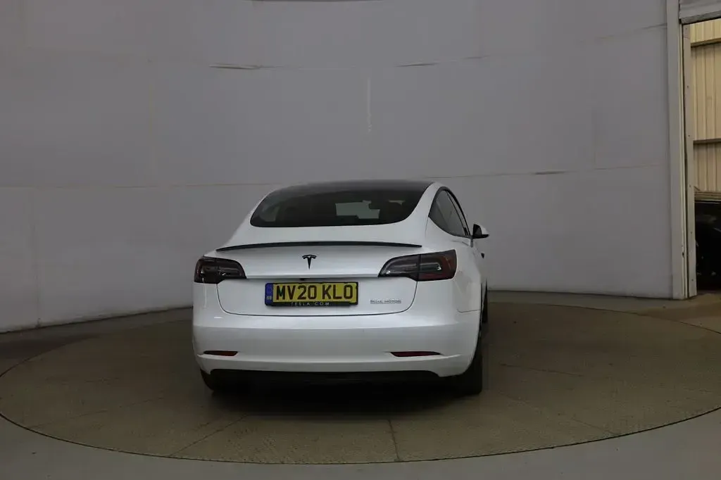 Used Tesla Model 3 Performance 461 kW (627 HP) 2020 White Sedan